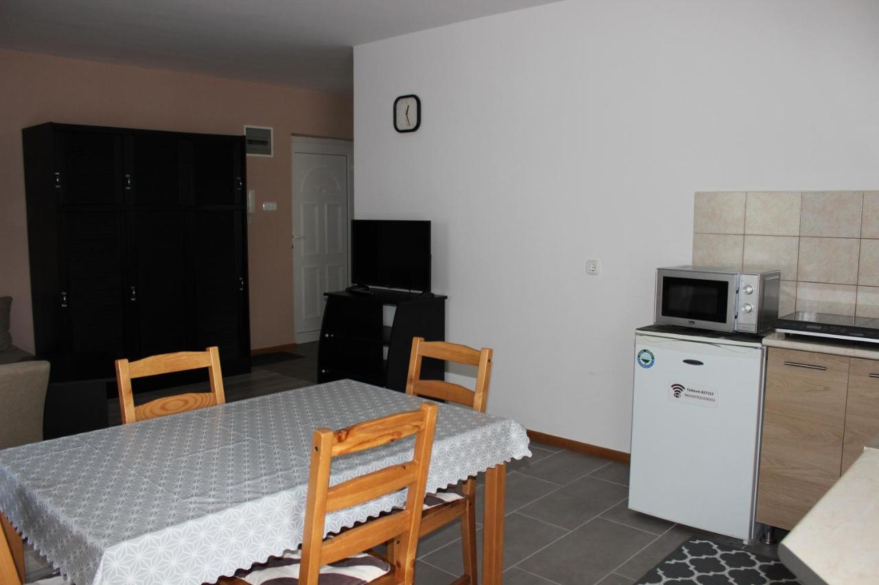 Otto Apartment Гаркань Екстер'єр фото