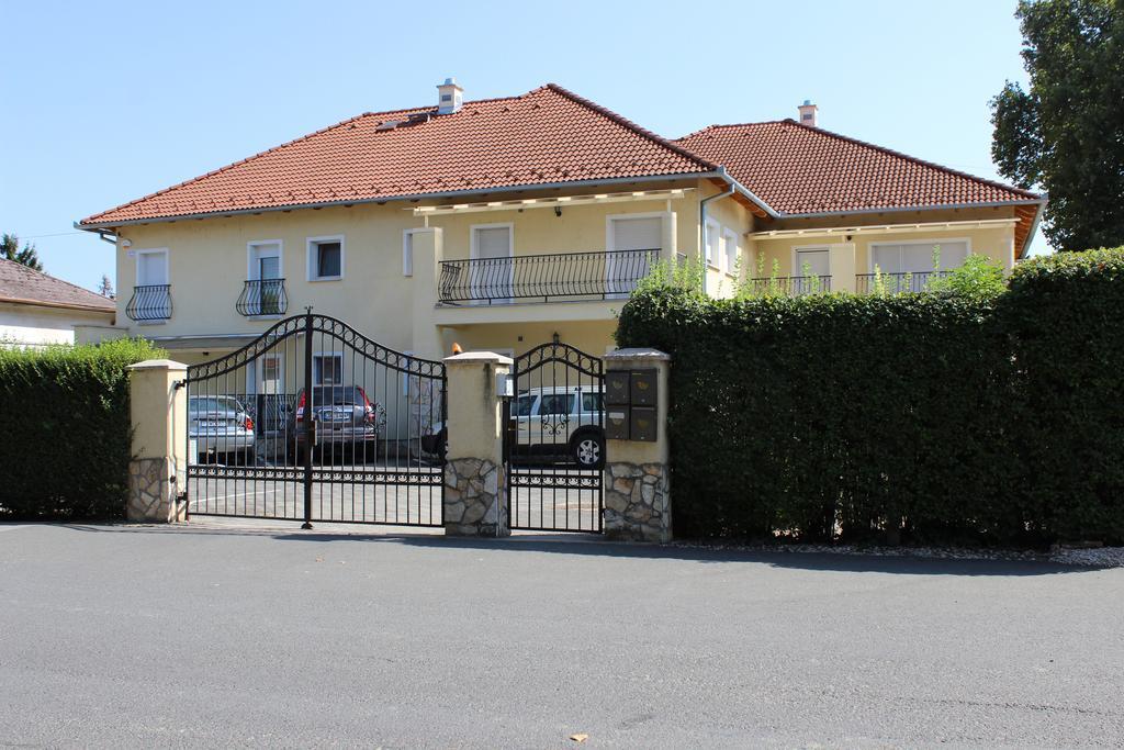 Otto Apartment Гаркань Номер фото