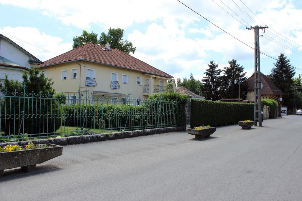Otto Apartment Гаркань Екстер'єр фото